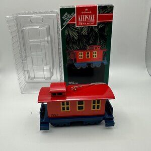 Hallmark Keepsake Christmas Sky Line Caboose 1992 in box Christmas Ornament